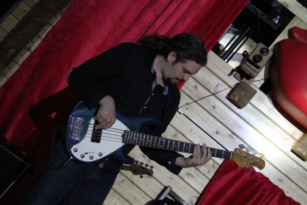 Electro Swing at Rikkyz